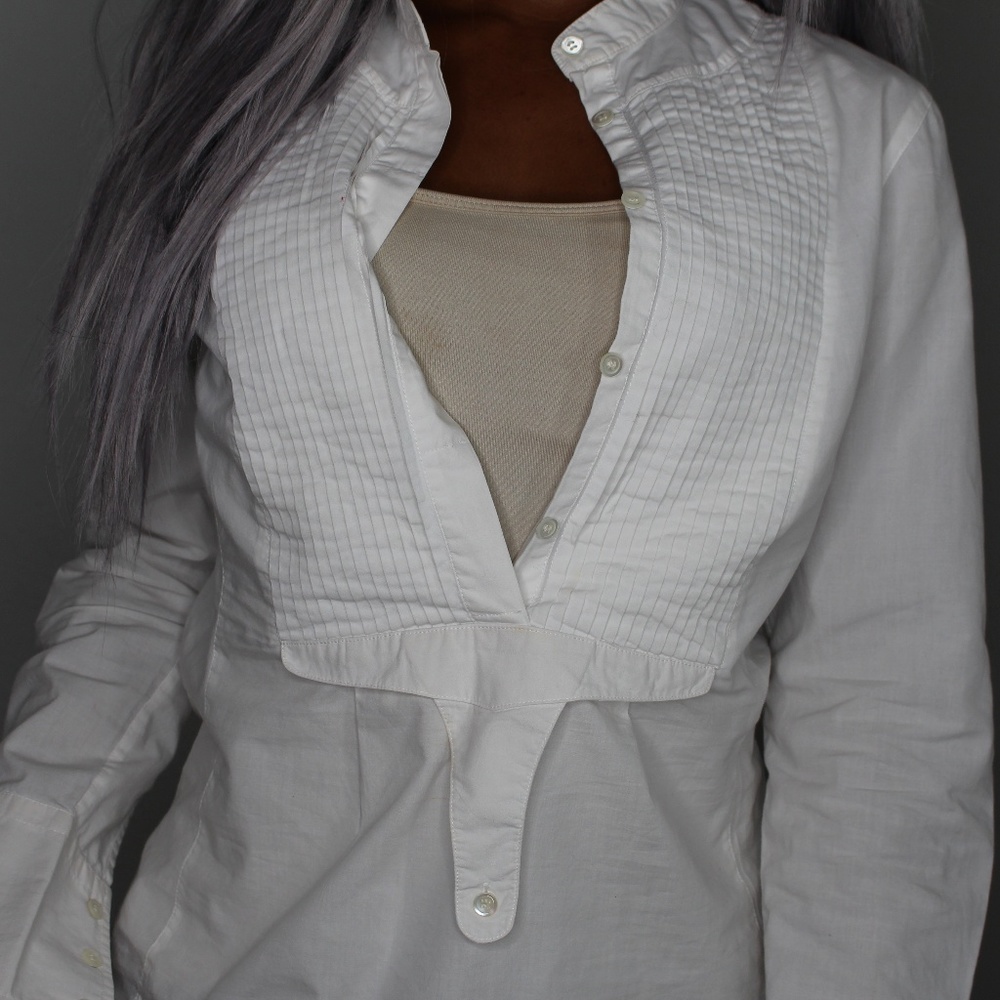 Club Monaco - Picture 6 of 7